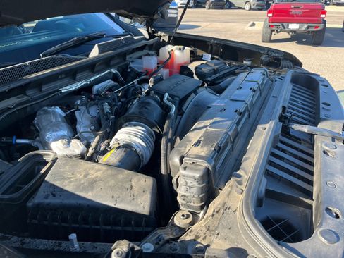 Used 2024 Chevrolet Silverado 2500 LTZ w/ LTZ Plus Package image 21