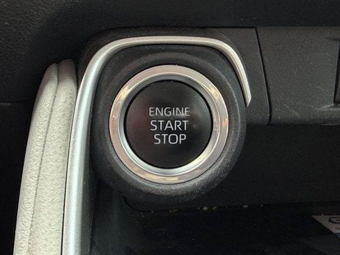 Used 2024 Toyota Grand Highlander AWD image 15