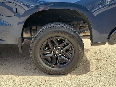 Used 2023 Chevrolet Silverado 1500 LT Trail Boss w/ Protection Package image 4