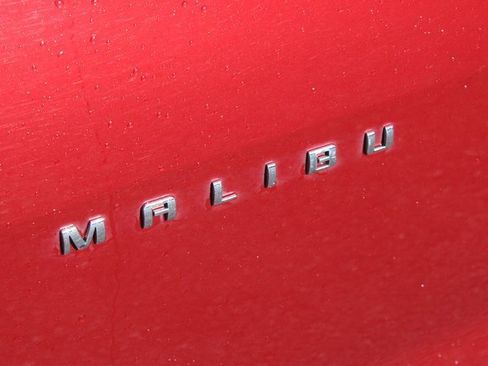 Used 2017 Chevrolet Malibu LT w/ LPO, Convenience Package 2 image 9