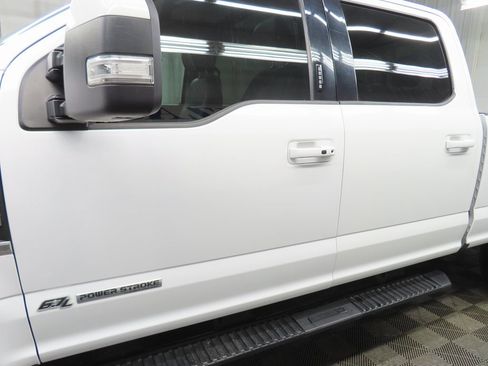 Used 2022 Ford F250 Lariat w/ Lariat Ultimate Package image 39