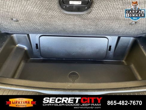 Used 2023 Jeep Grand Cherokee L Laredo AWD/4WD image 31