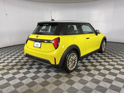 Used 2025 MINI Cooper S image 21