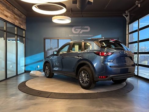 Used 2017 MAZDA CX-5 Sport AWD/4WD image 5