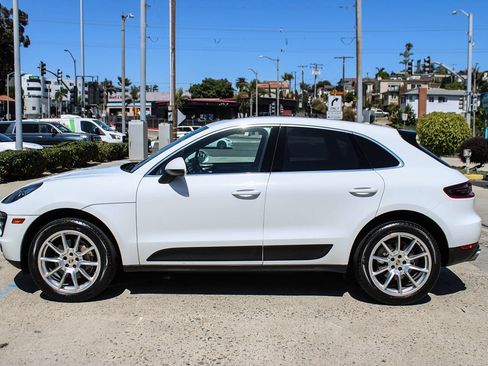Used 2017 Porsche Macan S AWD/4WD image 2