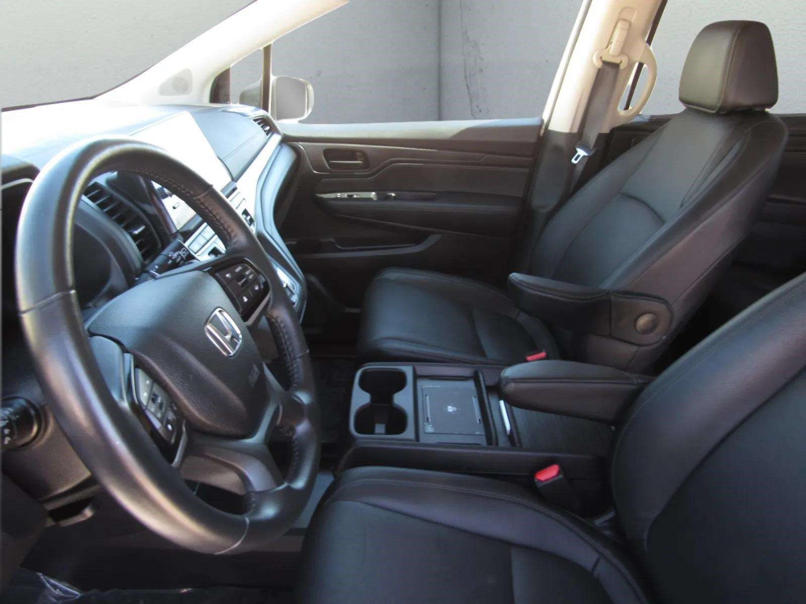 Certified 2025 Honda Odyssey EX-L image 16