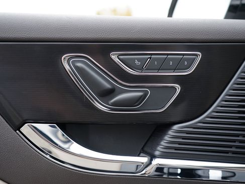 Used 2022 Lincoln Corsair Reserve w/ Elements Package image 20