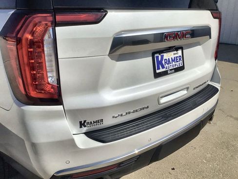 Used 2023 GMC Yukon Denali image 33