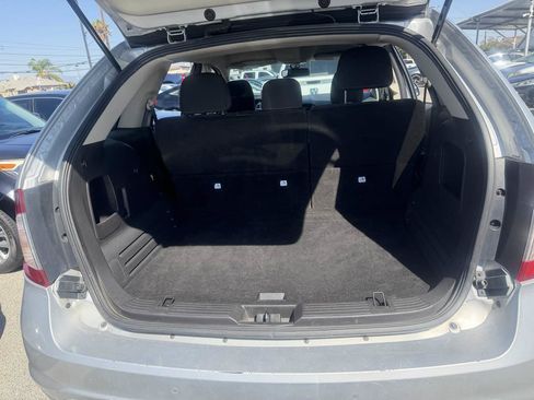 Used 2012 Ford Edge SE FWD image 13