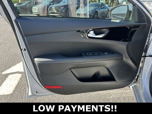 Used 2019 Kia Forte S image 12