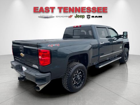 Used 2017 Chevrolet Silverado 3500 High Country w/ Duramax Plus Package image 3