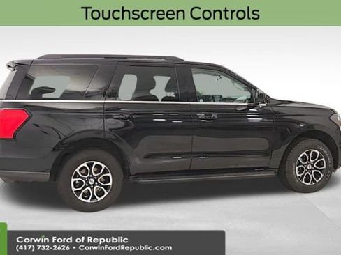 Certified 2024 Ford Expedition XLT image 10
