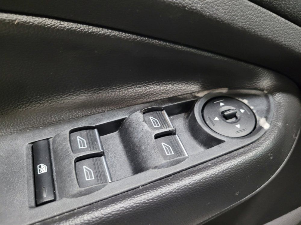 Used 2017 Ford Escape SE w/ Equipment Group 201A FWD image 27