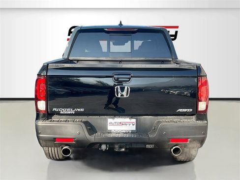 Used 2023 Honda Ridgeline RTL-E image 6