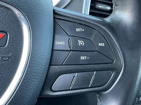 Used 2020 Dodge Charger SXT image 14