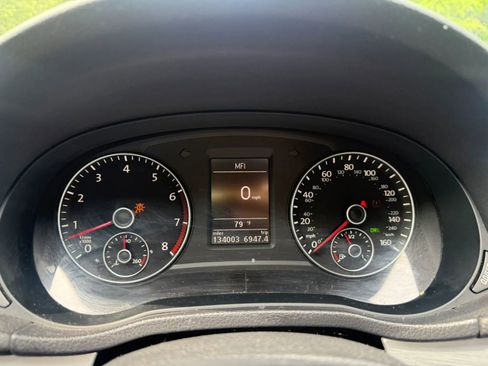 Used 2012 Volkswagen Passat 2.5 SE FWD image 18
