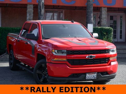Used 2018 Chevrolet Silverado 1500 Custom w/ Rally 1 Edition RWD image 2