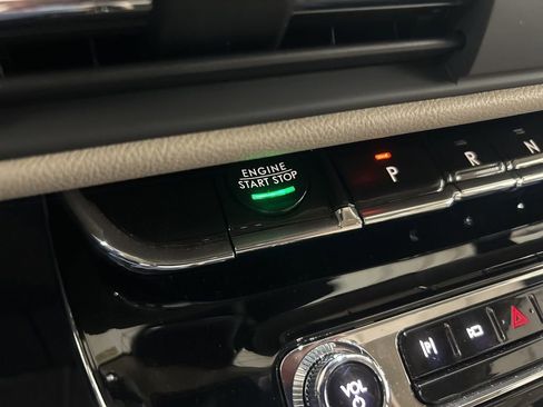 New 2025 Lincoln Corsair Grand Touring w/ Rear Removable Package Tray image 14