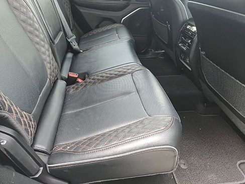 Used 2025 Jeep Grand Cherokee Summit image 87