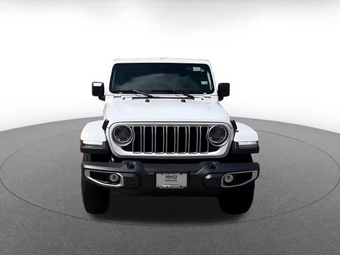 Used 2025 Jeep Wrangler Unlimited Sahara AWD/4WD image 4