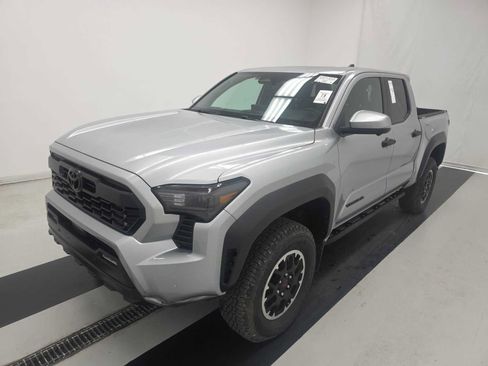 Used 2024 Toyota Tacoma TRD Off-Road w/ TRD Off Road Premium Package AWD/4WD image 2