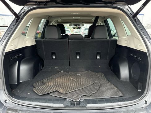 Used 2021 Subaru Forester Touring image 8