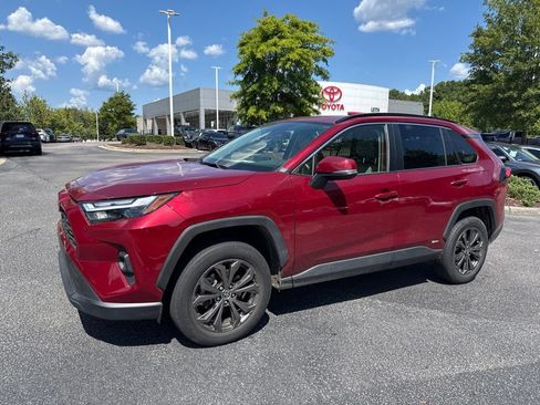 Used 2022 Toyota RAV4 XLE Premium AWD/4WD image 1