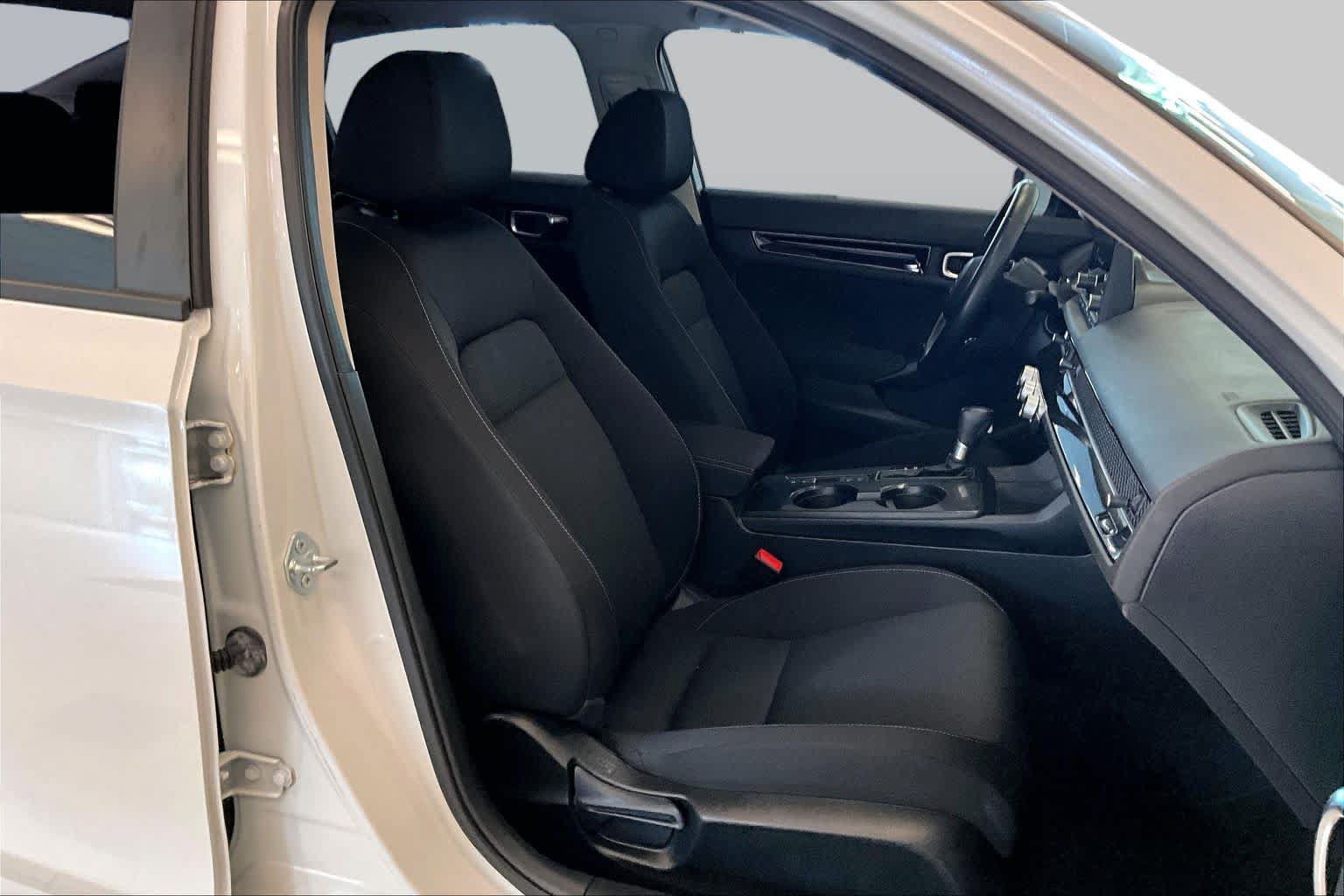 Used 2022 Honda Civic EX image 8