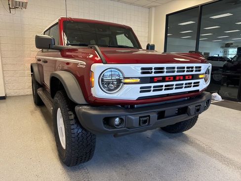 New 2026 Ford Bronco Heritage Edition AWD/4WD image 8
