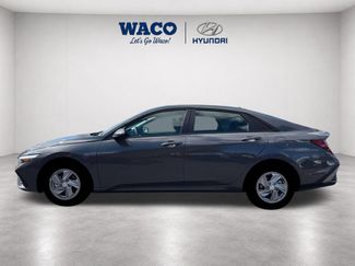 Used 2026 Hyundai Elantra SE FWD video 3