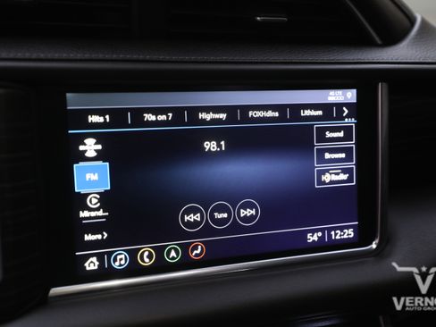 Used 2021 GMC Yukon Denali image 25