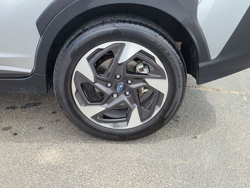 Used 2025 Subaru Crosstrek 2.5i Limited w/ Crosstrek Mirror Package AWD/4WD image 11