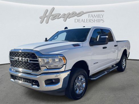 Used 2024 RAM 2500 Big Horn w/ Bed Utility Group image 30