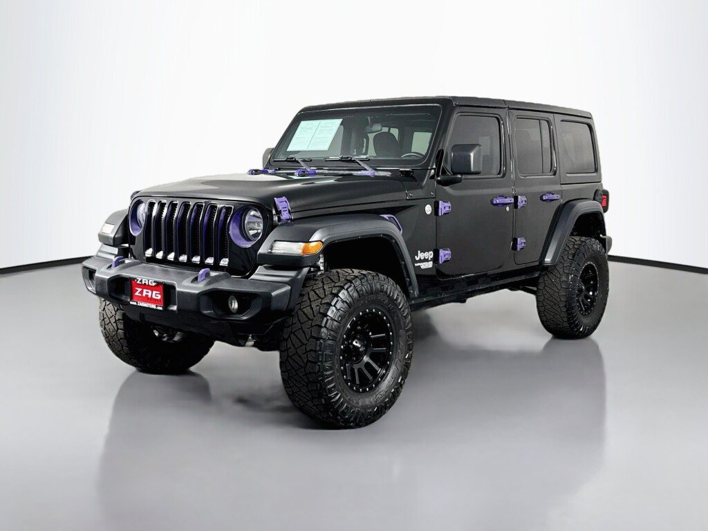 Used 2018 Jeep Wrangler Unlimited Sport S AWD/4WD image 1