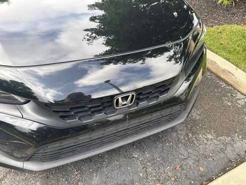 Used 2024 Honda Civic Sport image 2