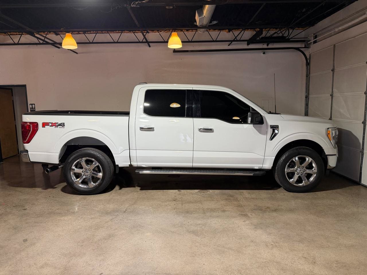 Used 2021 Ford F150 XLT w/ Equipment Group 302A High AWD/4WD image 4