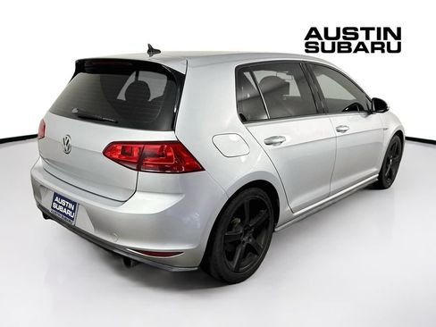 Used 2016 Volkswagen Golf 4-Door FWD image 7