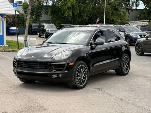 Used 2015 Porsche Macan S AWD/4WD image 3