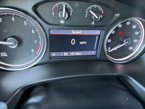 Used 2024 Buick Enclave Essence FWD image 15