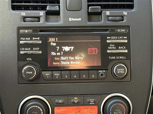 Used 2013 Nissan Leaf S w/ Charger Pkg image 13