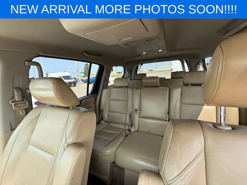 Used 2011 Nissan Armada SL AWD/4WD image 16