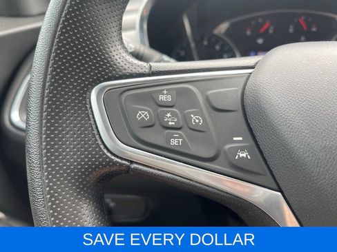 Used 2022 Chevrolet Equinox LT FWD image 17