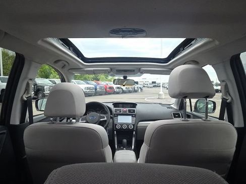Used 2017 Subaru Forester 2.5i Premium w/ All-Weather Package AWD/4WD image 13