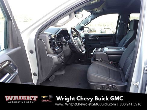 Used 2022 Chevrolet Silverado 1500 LT image 14