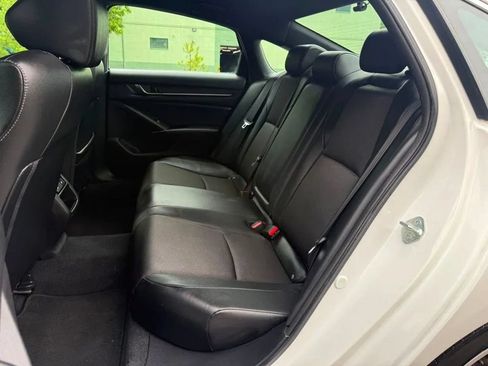 Used 2022 Honda Accord Sport image 22