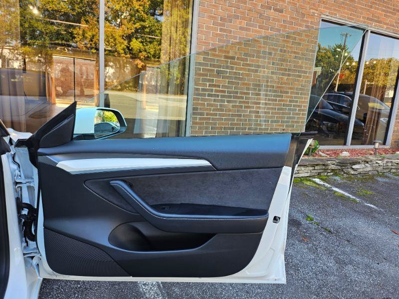 Used 2022 Tesla Model 3 RWD image 59