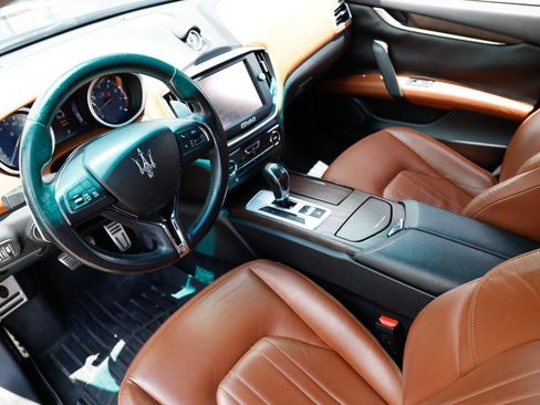 Used 2016 Maserati Ghibli S Q4 AWD/4WD image 4