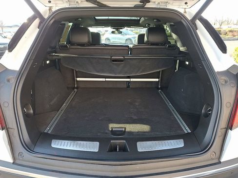 Certified 2024 Cadillac XT5 Premium Luxury w/ LPO, Floor Liner Package image 31