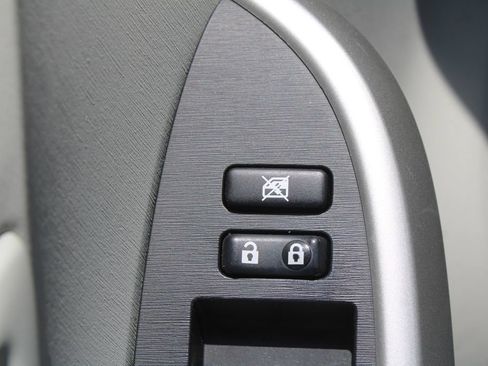 Used 2015 Toyota Prius Four FWD image 20