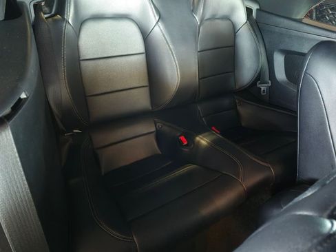 Used 2016 Ford Mustang Premium RWD image 21